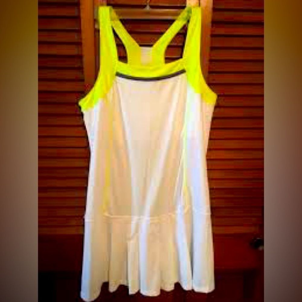 NWT BCG S pleated tennis dress